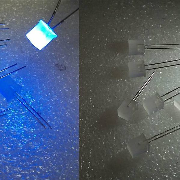 500-Pack Auto & Truck Electronics Bright Blue 5mm Ice Cube LED Bulbs, 12V For Instrument Cluster