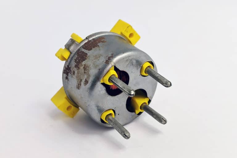 Air Core Stepper Motor Oil Pressure Gauge – 2000-2002 Chevy Silverado, Tahoe – GM Remanufactured