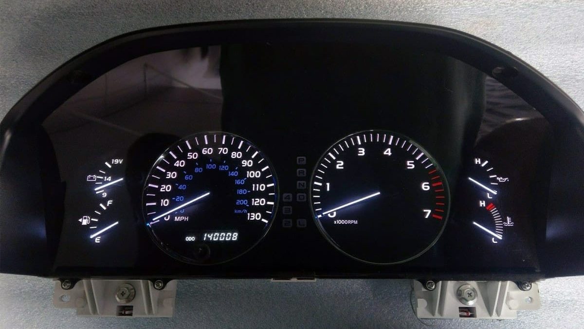 2007 Lexus LX470 Refurbished Instrument Cluster